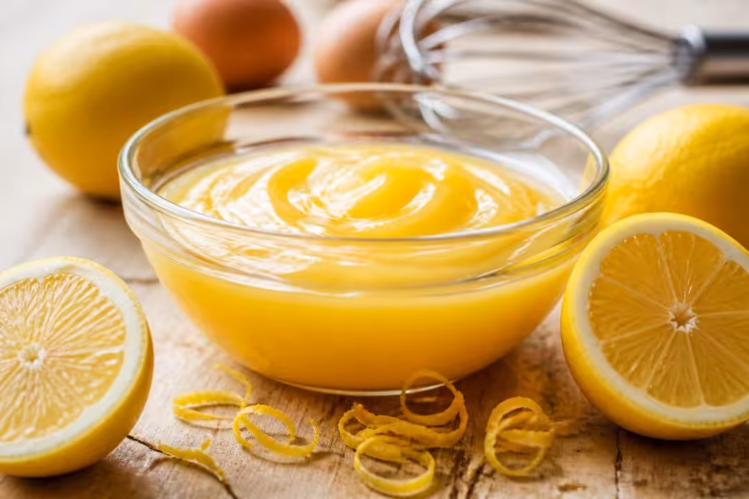 découvrez notre recette facile et rapide de lemon curd, une délicieuse crème anglaise au citron parfaite pour vos desserts et tartines.